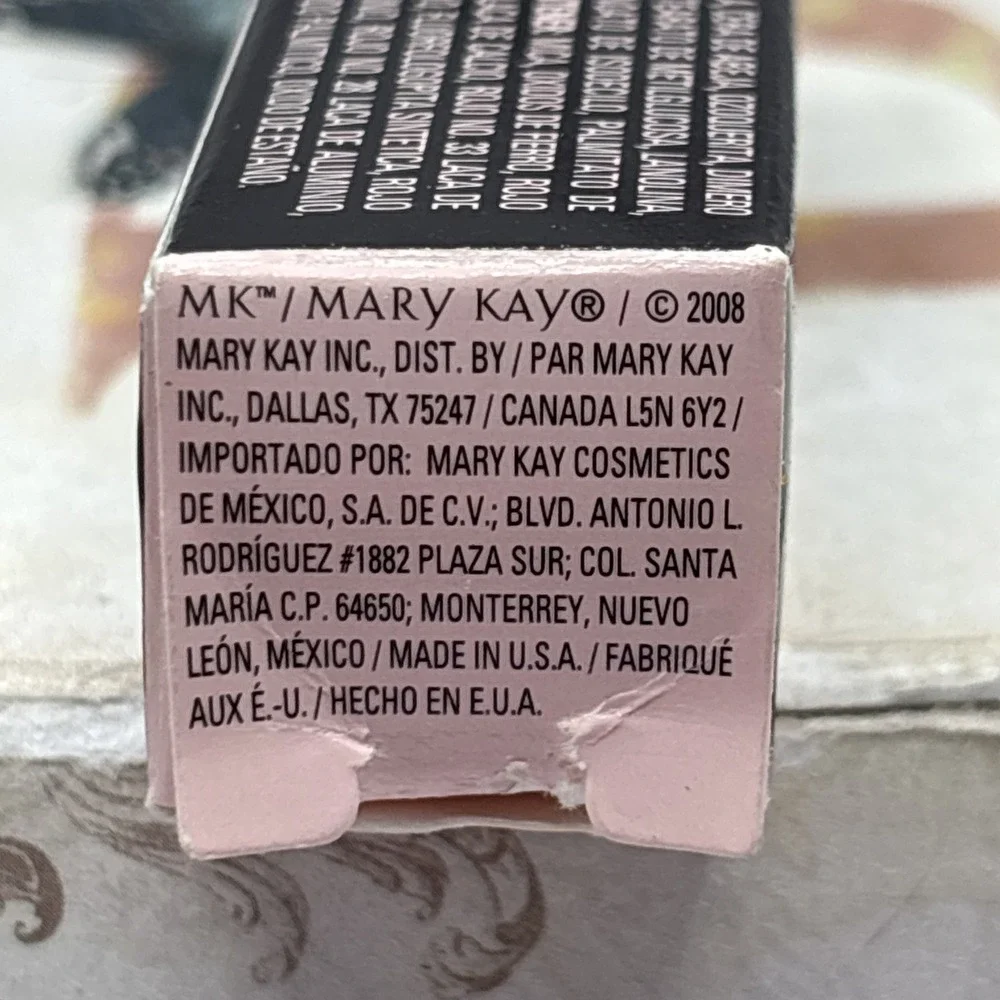 MARY KAY CREME LIPSTICK GOLDEN/Doré 022834 DISCONTINUED FULL SIZE NIB